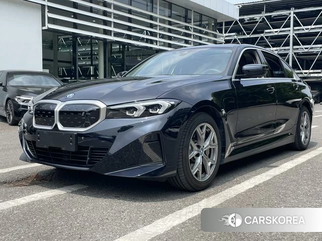 BMW i3 2023 Черный из Китая