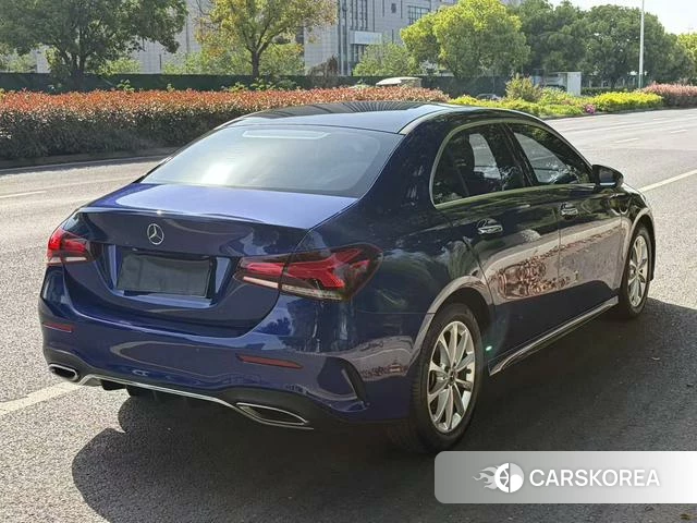 Mercedes-Benz Class A 2021 Синий из Китая