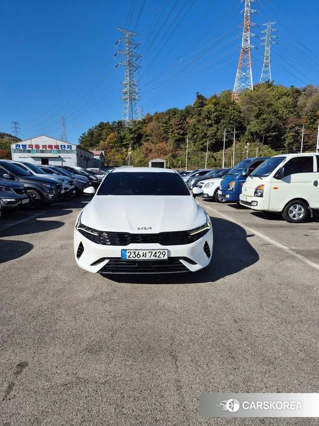 Kia The New K5 Hybrid 3rd generation 2023 Белый из Кореи