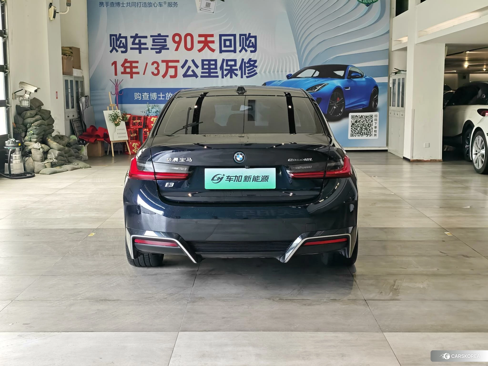 BMW i3 2023 Черный из Китая