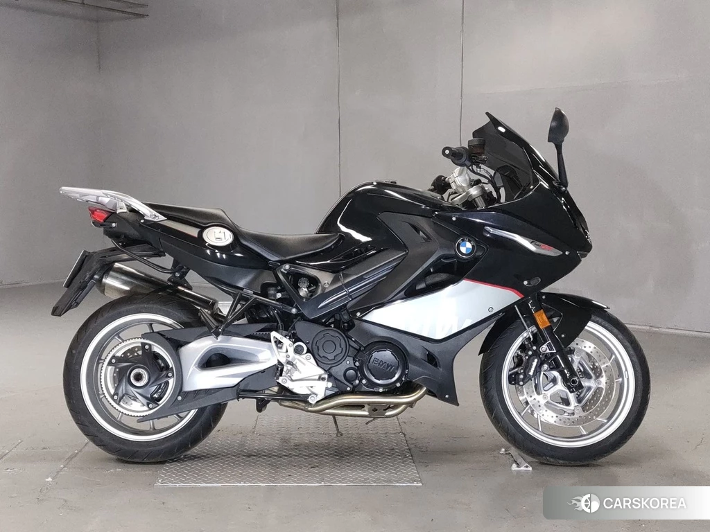 Проданный BMW F800GT 2017 из Японии