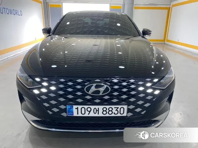 Hyundai The New Grandeur IG Hybrid 2020 Черный из Кореи