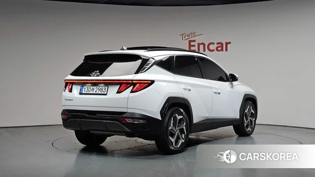 Hyundai Tucson (NX4) 2022 Белый из Кореи