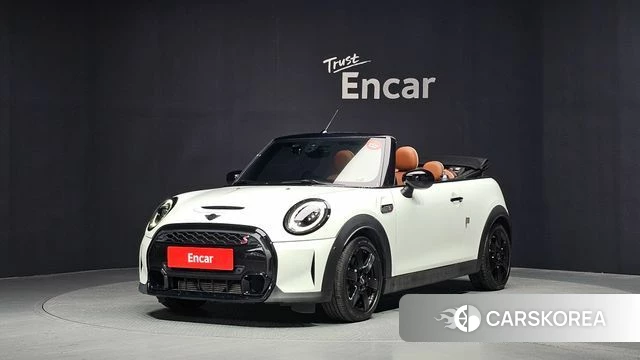 Mini Cooper S Convertible 2022 Белый из Кореи