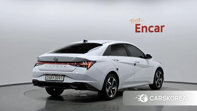 Hyundai Avante (CN7) 2020 Белый из Кореи