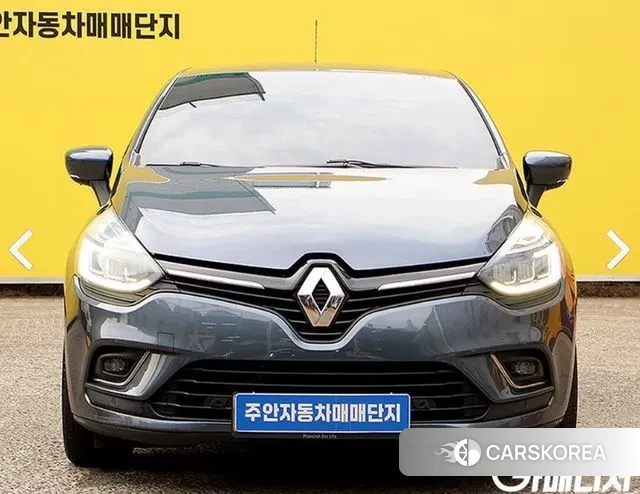 Renault Korea (Samsung) Clio 2018 Серебристо-серый из Кореи