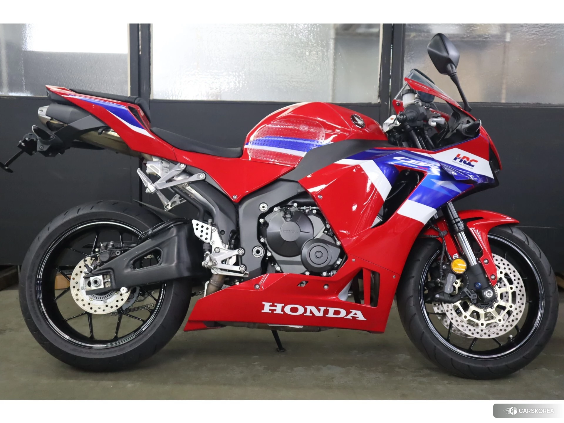Honda CBR600RR 2025 из Японии, фото 2