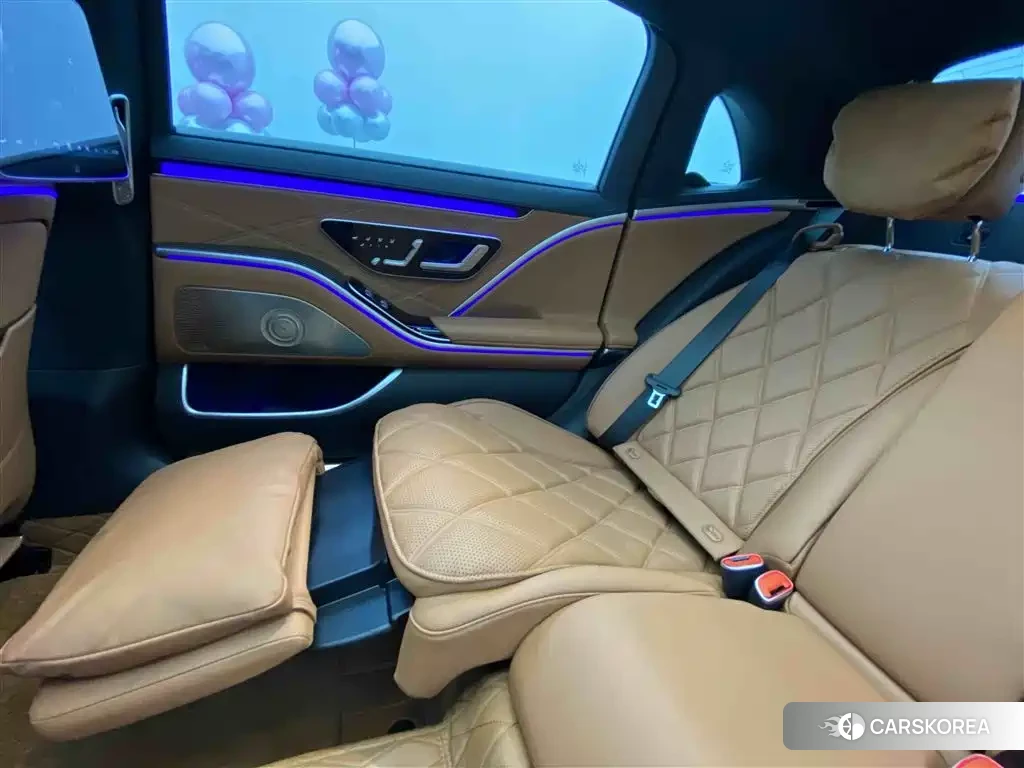 Mercedes-Benz Maybach S-Class 2023 Черный из Китая