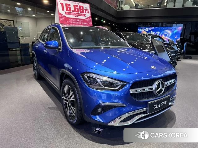 Mercedes-Benz GLA 2024 Синий из Китая