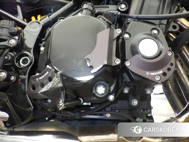 Engine photo