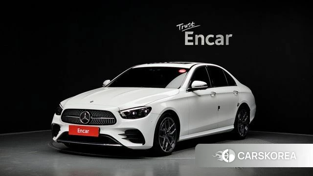Mercedes-Benz E-Class W213 2022 Белый из Кореи
