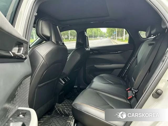 Chang'an UNI-V 2022 Темно-серый из Китая
