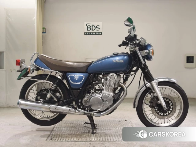 Проданный Yamaha SR400 2019 из Японии
