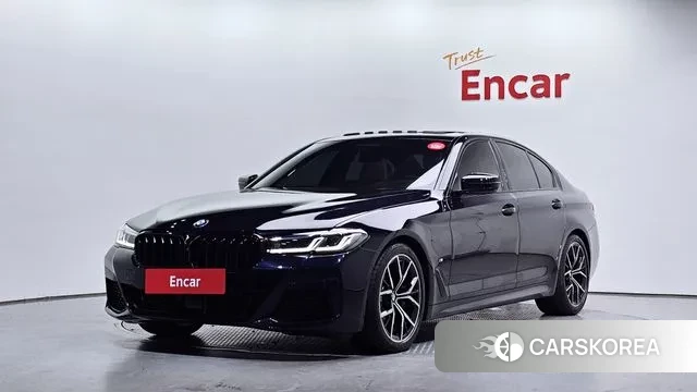 BMW 5 Series (G30) 2023 Черный из Кореи