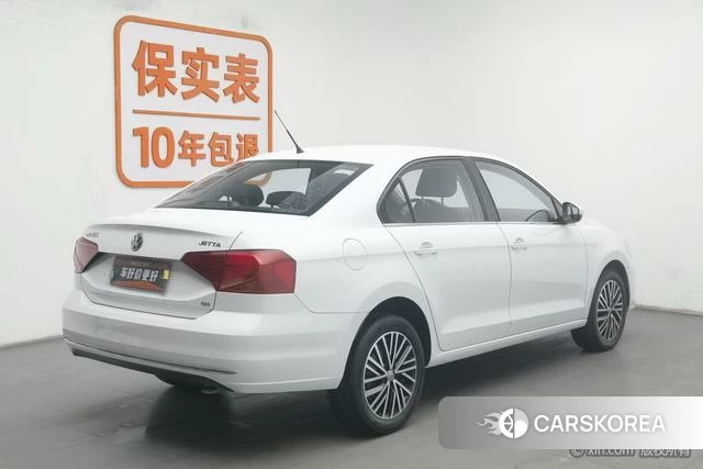 Volkswagen Jetta 2019 Белый из Китая