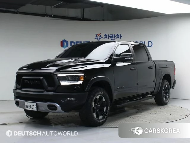 Dodge Lampicup 2019 Черный из Кореи