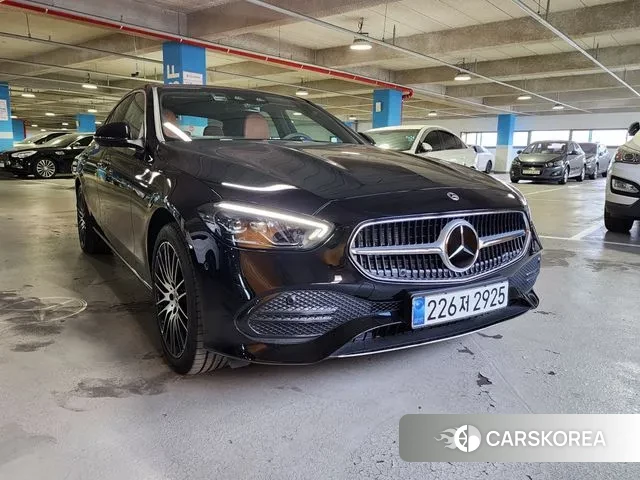 Mercedes-Benz C-Class W206 2025 Черный из Кореи