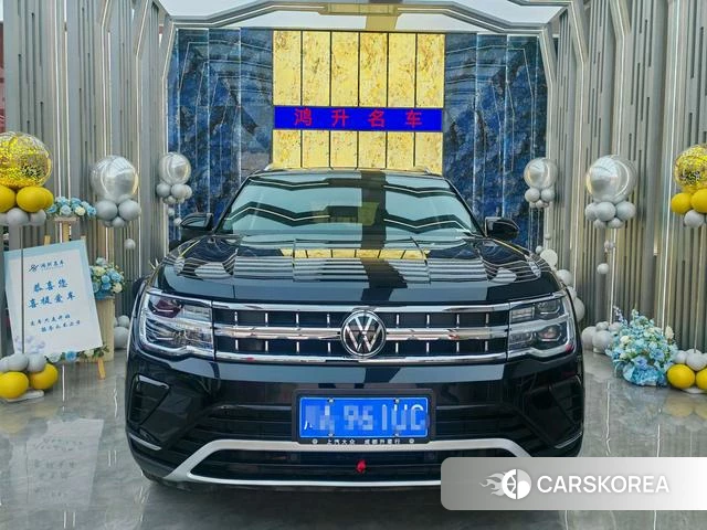 Volkswagen Tourang 2021 Черный из Китая