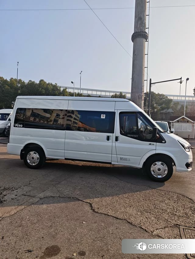 Ford The new generation of Quanshun 2022 Белый из Китая