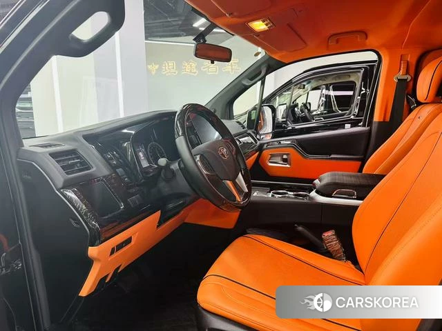 Toyota Hiace 2024 Черный из Китая