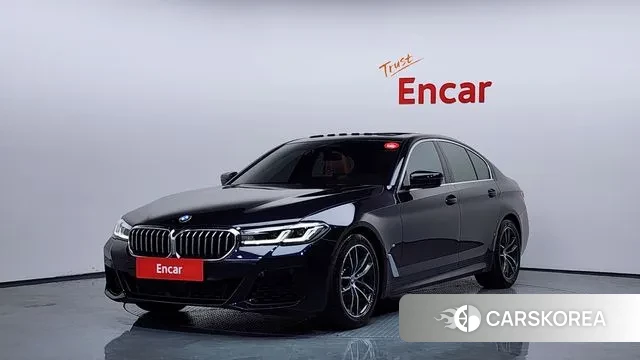 BMW 5 Series (G30) 2022 Черный из Кореи