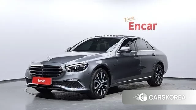 Mercedes-Benz E-Class W213 2020 Серый из Кореи