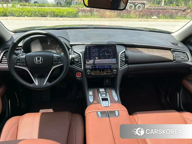 Honda Crown Road 2021 Черный из Китая