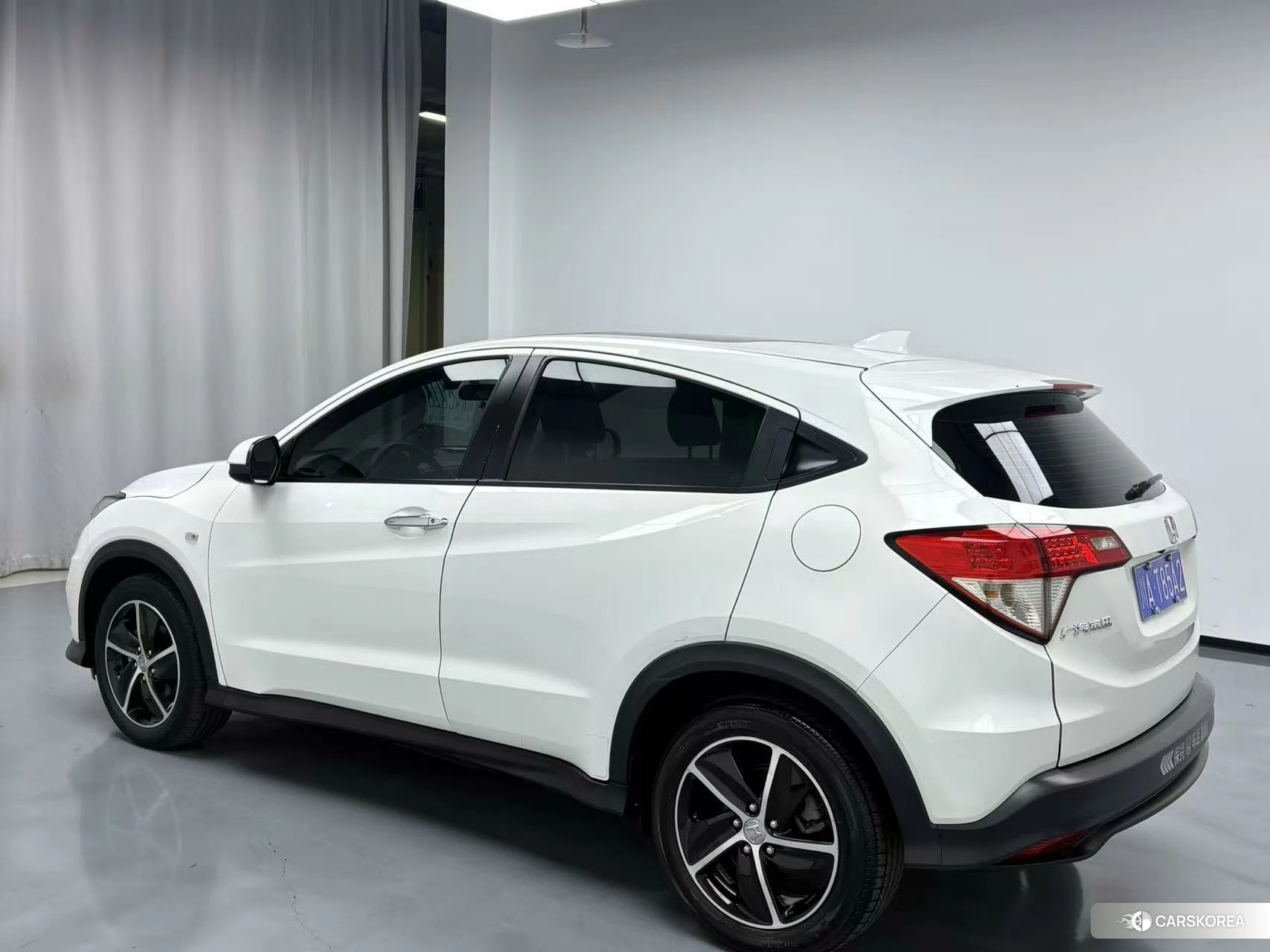 Honda Vezel 2020 Белый из Китая