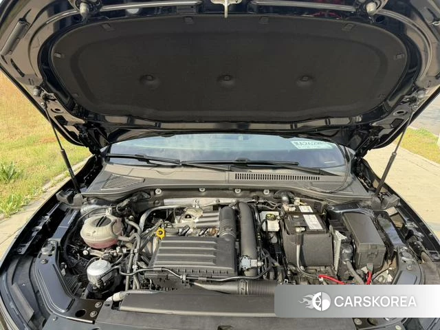 Volkswagen Passat 2023 Черный из Китая