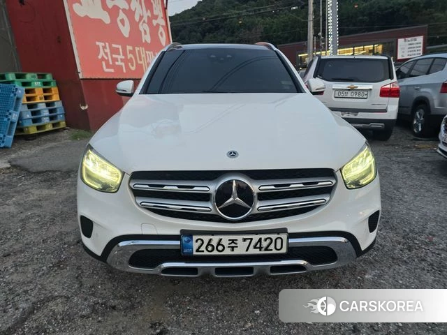 Mercedes-Benz GLC-Class X253 2020 Белый из Кореи