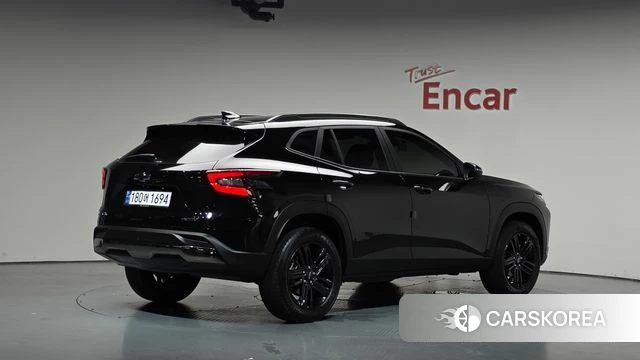 Chevrolet (GM Daewoo) Trax Crossover 2023 Черный из Кореи
