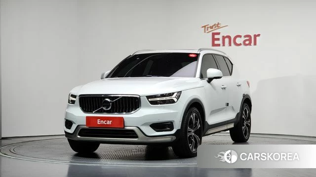 Volvo XC40 2021 Белый из Кореи