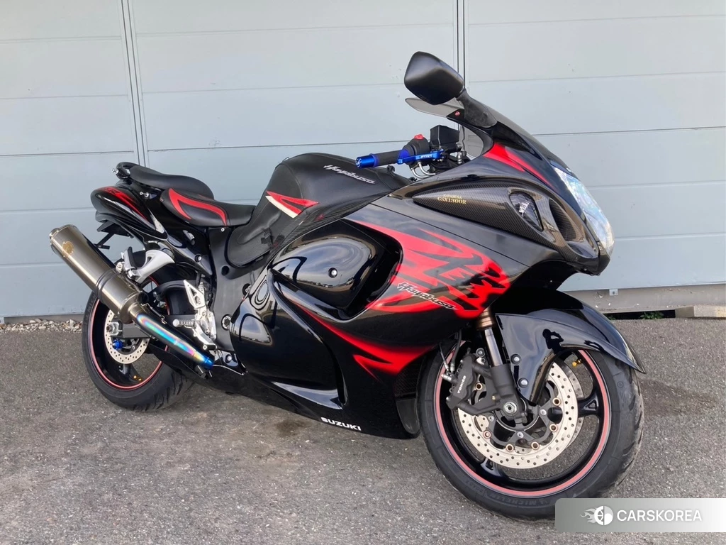 Проданный Suzuki GSX1300R HAYABUSA 2011 из Японии, фото 2
