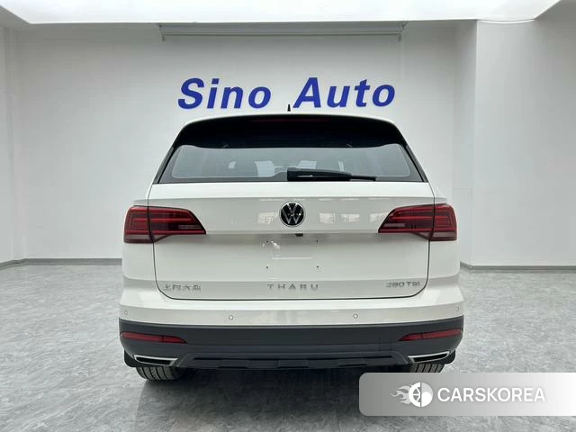 Volkswagen Tuyue 2021 Белый из Китая