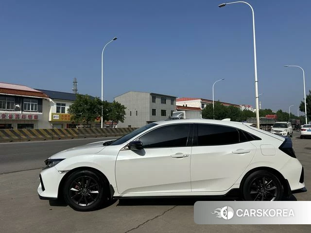 Honda Civic 2022 Белый из Китая