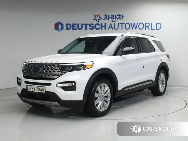 Ford Explorer 6th Generation 2021 Белый из Кореи