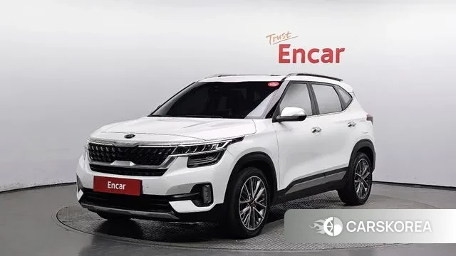 Kia Seltos 2020 Белый из Кореи