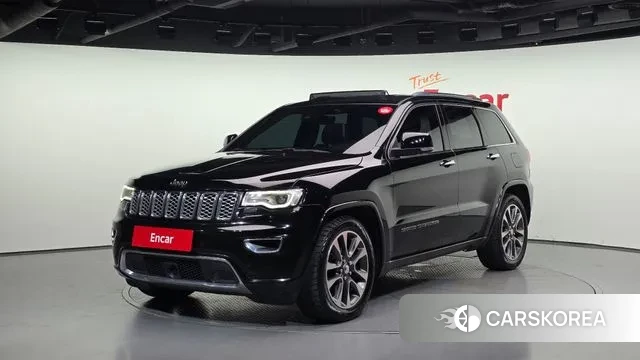 Jeep Grand Cherokee 2018 Черный из Кореи