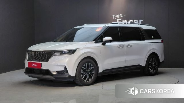 Kia Carnival 4th generation 2023 Белый из Кореи
