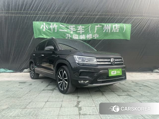 Volkswagen Tuyue 2022 Темно-серый из Китая
