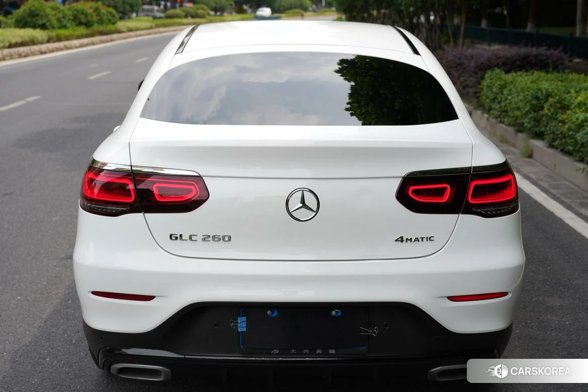 Mercedes-Benz GLC Coupe 2021 Белый из Китая