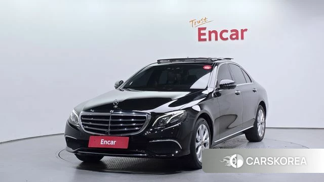 Mercedes-Benz E-Class W213 2019 Черный из Кореи