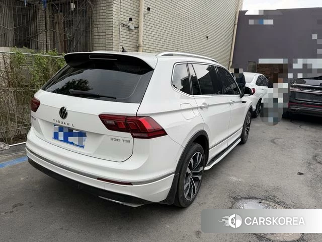 Volkswagen Tiguan L 2021 Белый из Китая