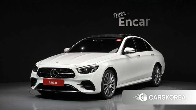 Mercedes-Benz E-Class W213 2022 Белый из Кореи