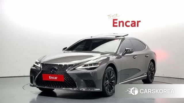 Lexus LS500h 5th generation 2022 Серый из Кореи