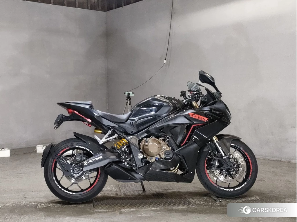 Проданный Honda CBR650R 2019 из Японии, фото 2