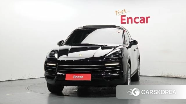 Porsche Cayenne (PO536) 2019 Черный из Кореи