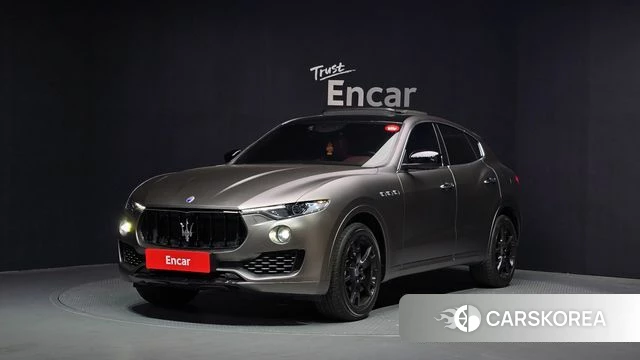Maserati Levante 2018 Серый из Кореи