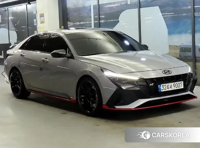 Hyundai Avante (CN7) 2021 Серебристо-серый из Кореи