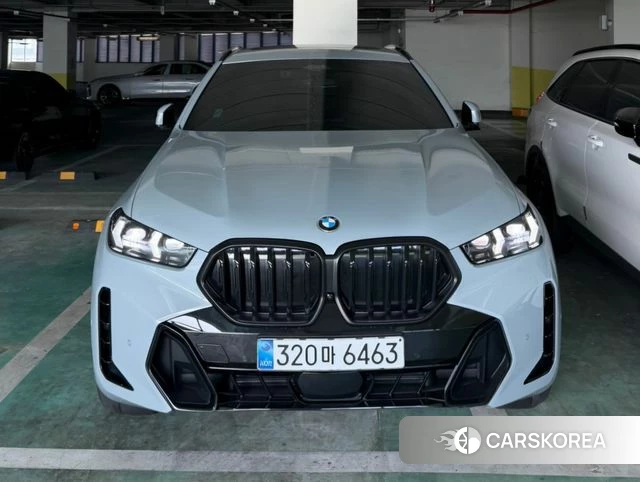 BMW X6 (G06) 2026 Серебристо-серый из Кореи